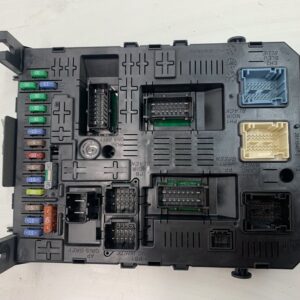CAJA RELES / FUSIBLES PEUGEOT 308