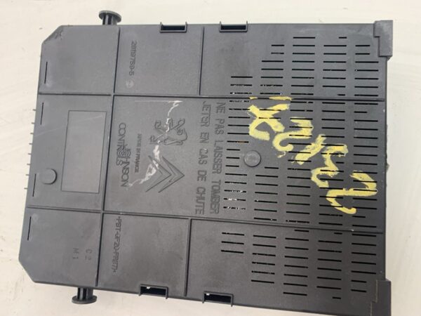 CAJA RELES / FUSIBLES PEUGEOT 308 - Imagen 3
