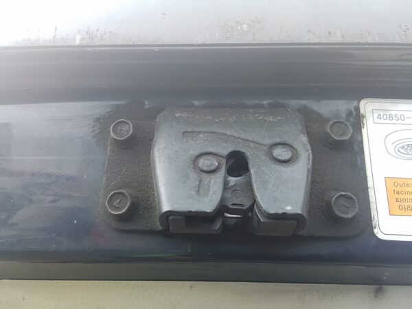 CERRADURA MALETERO / PORTON SSANGYONG REXTON