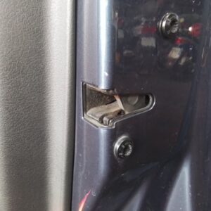 CERRADURA PUERTA DELANTERA DERECHA AUDI A6 BERLINA