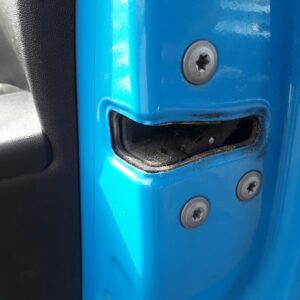 CERRADURA PUERTA DELANTERA DERECHA TOYOTA AYGO