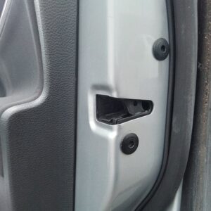 CERRADURA PUERTA DELANTERA DERECHA VOLKSWAGEN JETTA