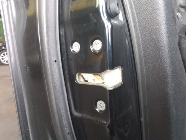 CERRADURA PUERTA DELANTERA IZQUIERDA  HONDA CIVIC LIM.4