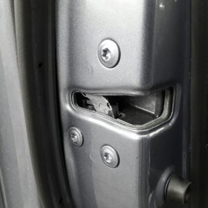 CERRADURA PUERTA DELANTERA IZQUIERDA TOYOTA VERSO