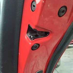 CERRADURA PUERTA TRASERA DERECHA  VOLKSWAGEN GOLF IV BERLINA