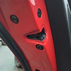 CERRADURA PUERTA TRASERA IZQUIERDA  VOLKSWAGEN GOLF IV BERLINA