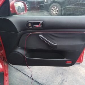 ELEVALUNAS DELANTERO DERECHO VOLKSWAGEN GOLF IV BERLINA
