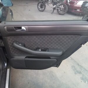 ELEVALUNAS TRASERO DERECHO AUDI A6 BERLINA