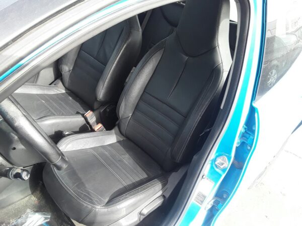 JUEGO ASIENTOS COMPLETO TOYOTA AYGO
