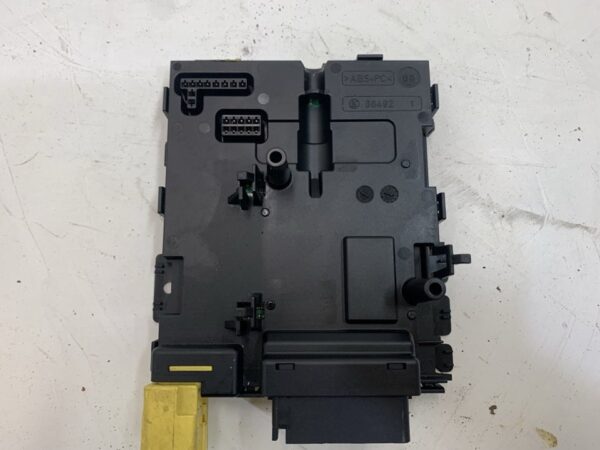 MODULO ELECTRONICO VOLKSWAGEN PASSAT BERLINA - Imagen 4
