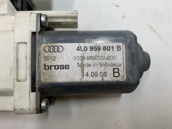MOTOR ELEVALUNAS DELANTERO IZQUIERDO AUDI Q7 - Imagen 3