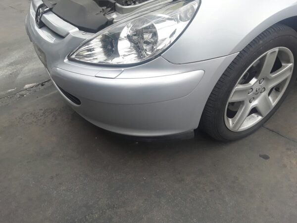 PARAGOLPES DELANTERO PEUGEOT 307 CC - Imagen 2