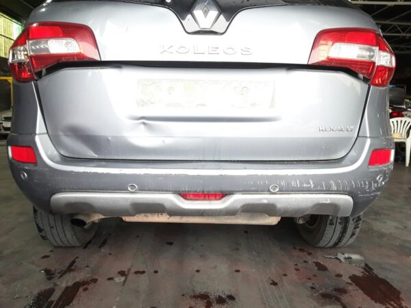 PARAGOLPES TRASERO RENAULT KOLEOS - Imagen 3