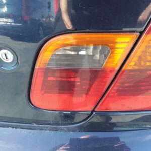 PILOTO TRASERO DERECHO INTERIOR BMW SERIE 3 BERLINA