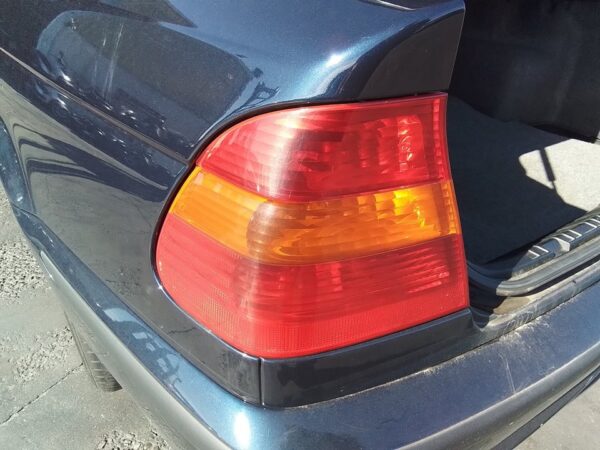 PILOTO TRASERO IZQUIERDO BMW SERIE 3 BERLINA