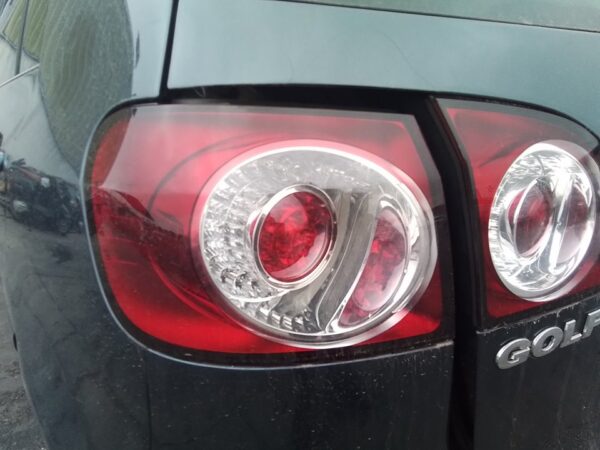 PILOTO TRASERO IZQUIERDO VOLKSWAGEN GOLF PLUS