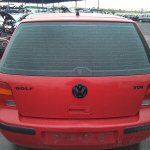 PORTON TRASERO VOLKSWAGEN GOLF IV BERLINA