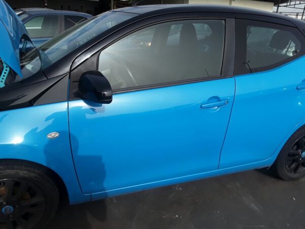 PUERTA DELANTERA IZQUIERDA TOYOTA AYGO