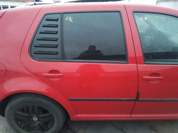 PUERTA TRASERA DERECHA VOLKSWAGEN GOLF IV BERLINA