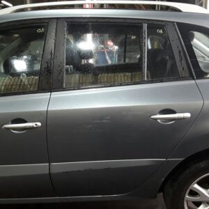 PUERTA TRASERA IZQUIERDA RENAULT KOLEOS