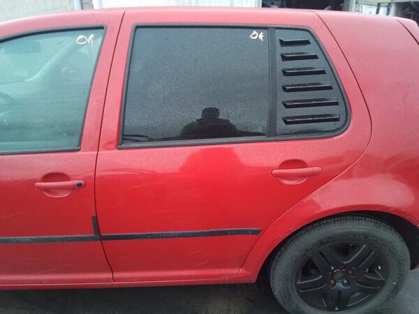 PUERTA TRASERA IZQUIERDA VOLKSWAGEN GOLF IV BERLINA