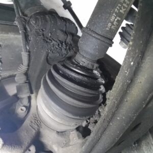 TRANSMISION DELANTERA IZQUIERDA VOLKSWAGEN GOLF IV BERLINA