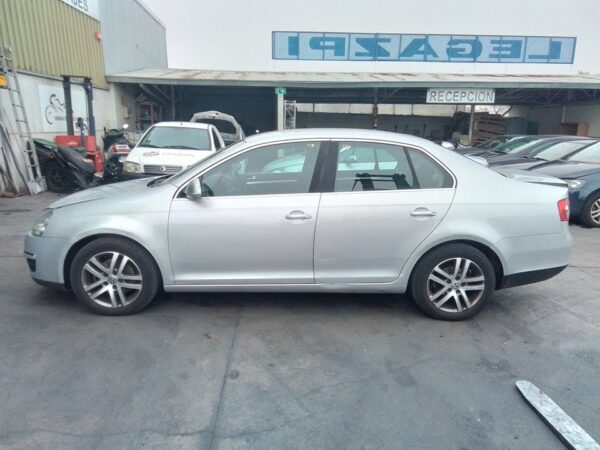 CERRADURA PUERTA DELANTERA DERECHA VOLKSWAGEN JETTA - Imagen 7