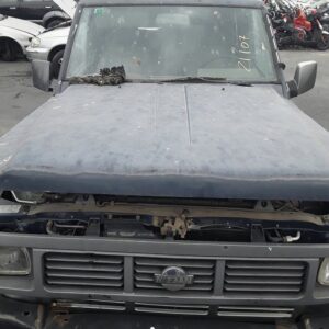 CAPOT NISSAN PATROL