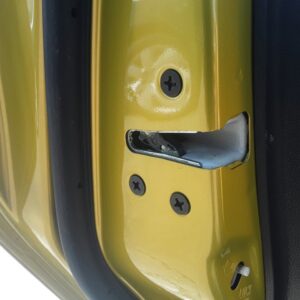 CERRADURA PUERTA TRASERA IZQUIERDA  MAZDA 2 LIM.