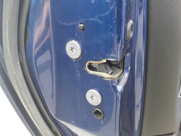CERRADURA PUERTA TRASERA IZQUIERDA  PEUGEOT 407