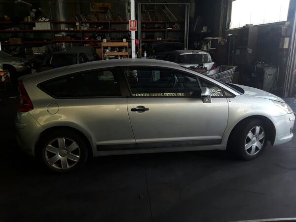 CAJA RELES / FUSIBLES CITROEN C4 COUPE - Imagen 10
