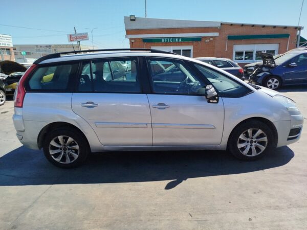 PILOTO TRASERO DERECHO CITROEN C4 GRAND PICASSO - Imagen 3