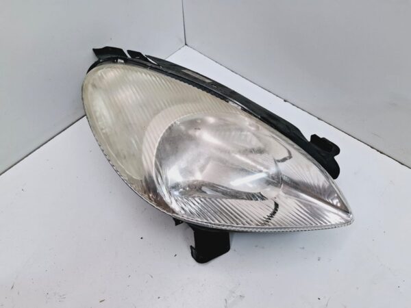 FARO DERECHO CITROEN XSARA PICASSO