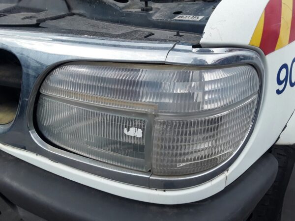 FARO IZQUIERDO FORD EXPLORER