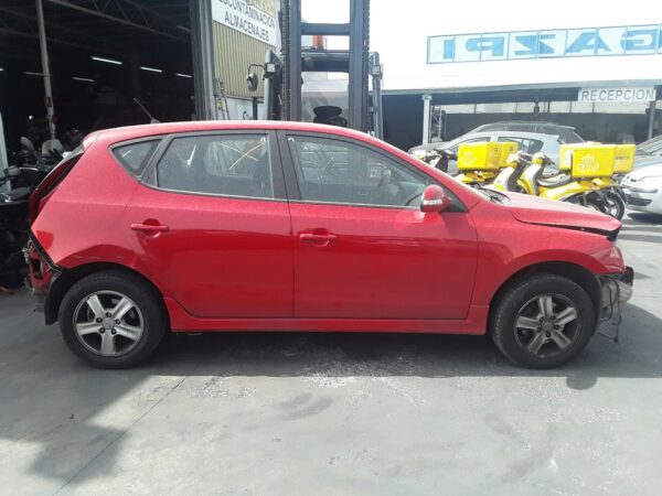 CUADRO INSTRUMENTOS HYUNDAI I30 - Imagen 9