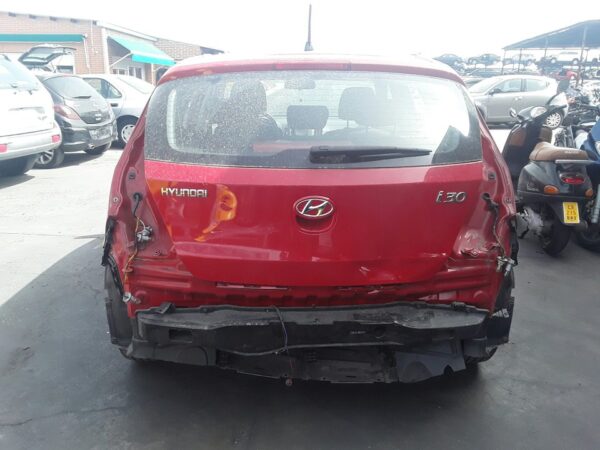 CUADRO INSTRUMENTOS HYUNDAI I30 - Imagen 10