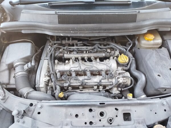 MOTOR COMPLETO OPEL ZAFIRA B