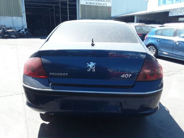 PILOTO TRASERO IZQUIERDO PEUGEOT 407 - Imagen 8