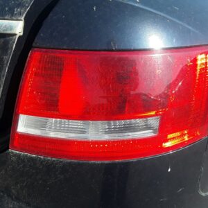 PILOTO TRASERO DERECHO AUDI A6 BERLINA