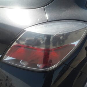 PILOTO TRASERO DERECHO OPEL ASTRA GTC