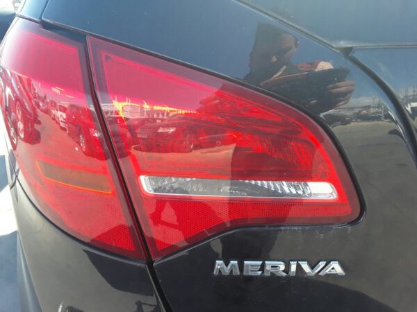 PILOTO TRASERO IZQUIERDO INTERIOR OPEL MERIVA B