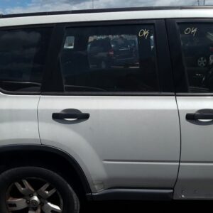 PUERTA TRASERA DERECHA NISSAN X-TRAIL