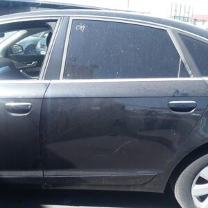 PUERTA TRASERA IZQUIERDA AUDI A6 BERLINA