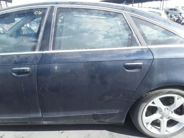 PUERTA TRASERA IZQUIERDA AUDI A6 BERLINA