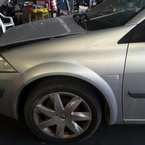 ALETA DELANTERA IZQUIERDA RENAULT MEGANE II CLASSIC BERLINA