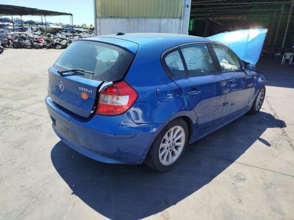 PARAGOLPES TRASERO BMW SERIE 1 BERLINA - Imagen 6
