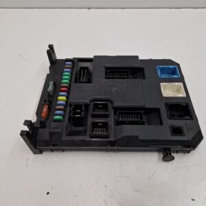 CAJA RELES / FUSIBLES CITROEN C3