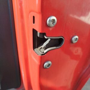 CERRADURA PUERTA DELANTERA DERECHA OPEL TIGRA TWIN TOP