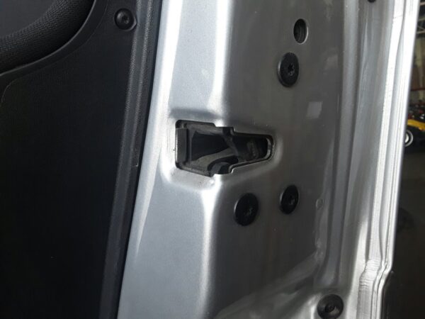 CERRADURA PUERTA DELANTERA DERECHA RENAULT MEGANE II CLASSIC BERLINA