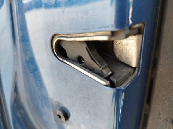 CERRADURA PUERTA DELANTERA IZQUIERDA  BMW SERIE 1 BERLINA